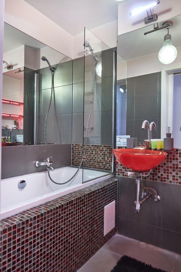 Plac Zbawiciela Hipster Apartment วอร์ซอ ภายนอก รูปภาพ